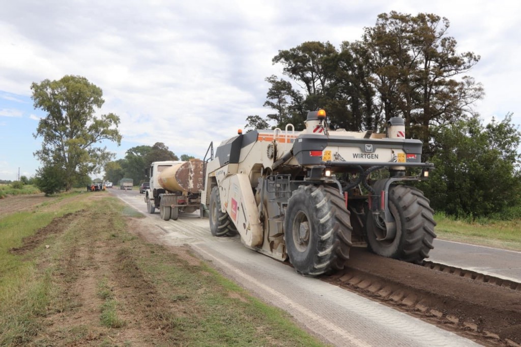 El Gobierno Provincial invierte más de $ 5.500 millones para reparar rutas del sur de Santa Fe